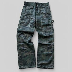Green Wide Leg Cargo Camo Pants with Relaxed Fit and Durable Fabric